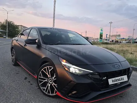 Hyundai Elantra 2022 года за 9 999 000 тг. в Шымкент – фото 6