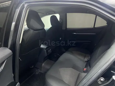 Toyota Camry 2020 года за 10 700 000 тг. в Алматы – фото 11
