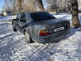 Mercedes-Benz E 260 1989 годаүшін700 000 тг. в Шымкент – фото 5