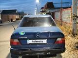 Mercedes-Benz E 200 1987 года за 700 000 тг. в Алматы – фото 3