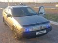 Volkswagen Passat 1988 годаүшін1 400 000 тг. в Сатпаев