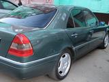 Mercedes-Benz C 280 1994 года за 2 100 000 тг. в Жезказган – фото 4