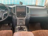 Toyota Land Cruiser 2015 года за 35 000 000 тг. в Актобе – фото 4