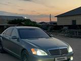 Mercedes-Benz S 350 2005 года за 7 500 000 тг. в Актау – фото 2