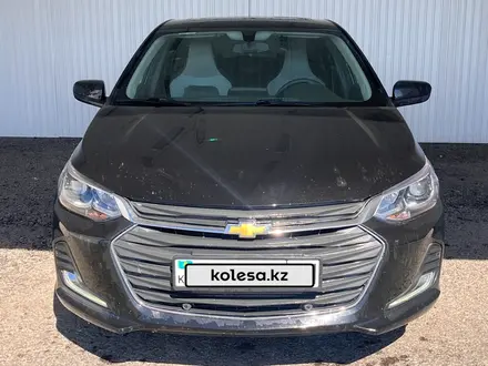 Chevrolet Onix 2023 года за 5 105 100 тг. в Астана