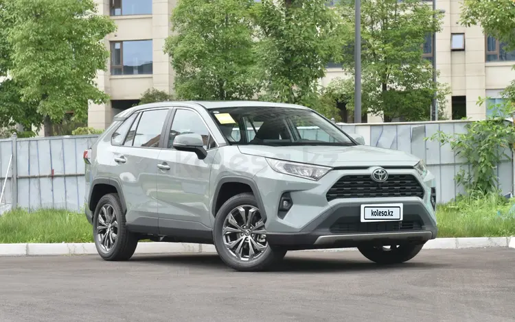 Toyota RAV4 2024 года за 15 800 000 тг. в Алматы