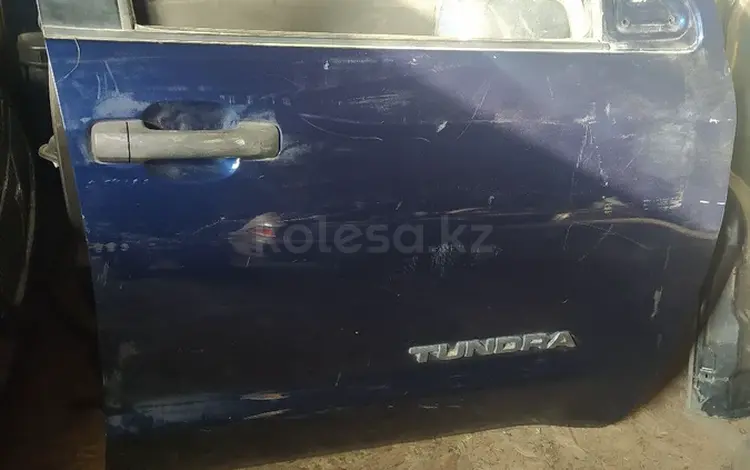 Передние двери Тойота тундра за 270 000 тг. в Алматы