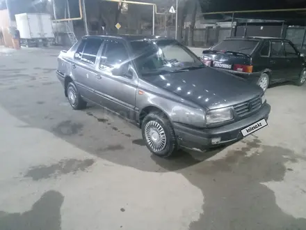Volkswagen Vento 1993 года за 1 250 000 тг. в Алматы – фото 3