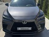 Lexus RX 500h 2023 годаүшін38 500 000 тг. в Шымкент – фото 5