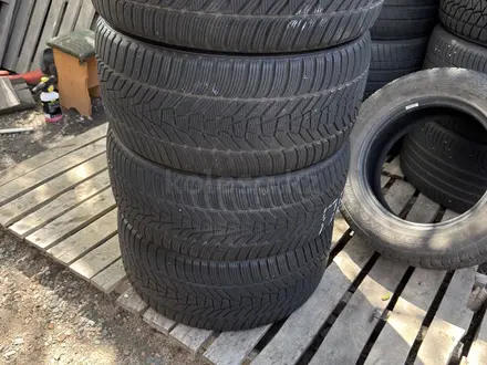 Hankook Winter I cept evo3 255/40R20 101W 285/35R20 104W за 300 000 тг. в Алматы