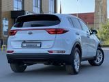 Kia Sportage 2018 года за 8 340 000 тг. в Караганда – фото 2