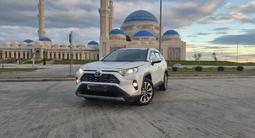 Toyota RAV4 2020 года за 13 500 000 тг. в Астана – фото 4