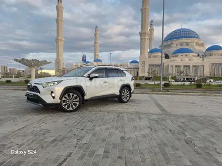 Toyota RAV4 2020 года за 13 500 000 тг. в Астана – фото 5