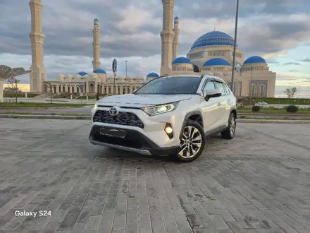 Toyota RAV4 2020 года за 13 500 000 тг. в Астана – фото 9