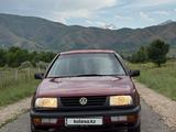 Volkswagen Vento 1992 года за 400 000 тг. в Турара Рыскулова – фото 4
