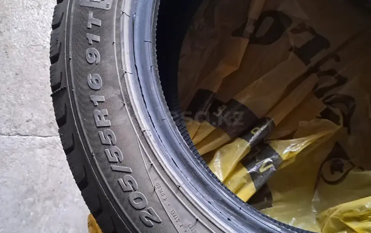 Зимние шины липучка 4 колеса за 60 000 тг. в Астана