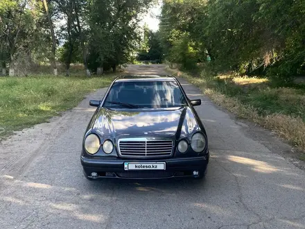 Mercedes-Benz E 280 1997 года за 1 790 000 тг. в Алматы – фото 7