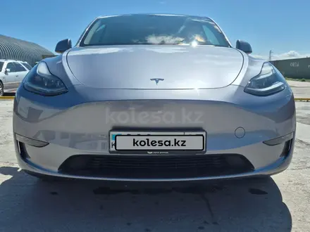 Tesla Model Y 2023 года за 22 500 000 тг. в Алматы – фото 18