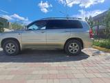 Toyota Highlander 2003 года за 6 000 000 тг. в Актобе – фото 4