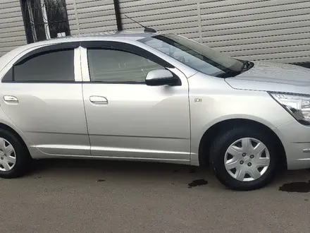 Chevrolet Cobalt 2021 года за 5 000 000 тг. в Караганда – фото 2