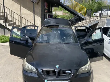 BMW 520 2003 года за 5 500 000 тг. в Алматы – фото 4