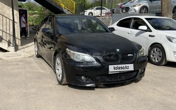 BMW 520 2003 годаүшін5 500 000 тг. в Алматы