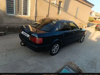 Audi 80, 1992