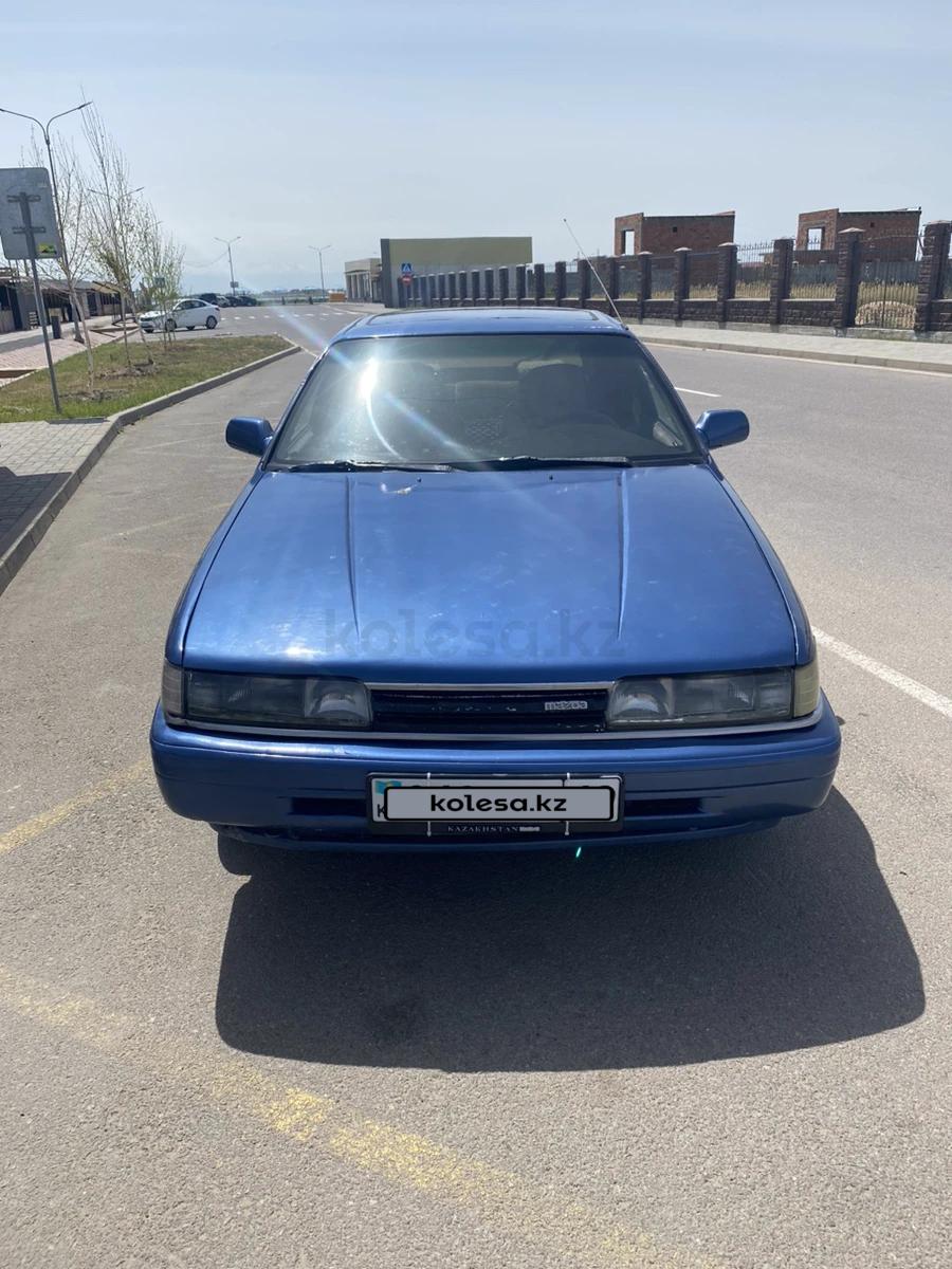 Mazda 626 1988 г.