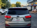 Kia Sorento 2018 года за 6 900 000 тг. в Шымкент – фото 4