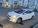 Hyundai Elantra 2012 годаfor4 500 000 тг. в Атырау – фото 3