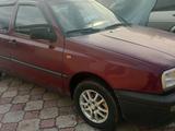 Volkswagen Golf 1992 годаүшін1 100 000 тг. в Алматы