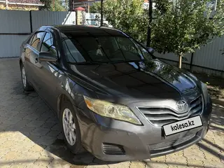 Toyota Camry, 2011