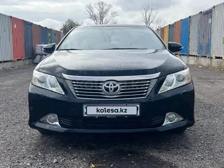 Toyota Camry 2012 года за 8 000 000 тг. в Караганда