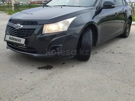 Chevrolet Cruze 2015 года за 3 500 000 тг. в Атырау – фото 7