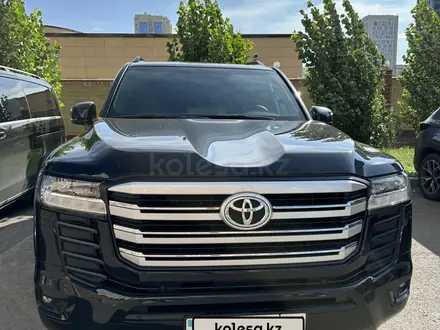 Toyota Land Cruiser 2021 года за 40 000 000 тг. в Астана – фото 2