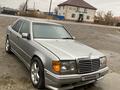 Mercedes-Benz E 200 1993 годаfor1 350 000 тг. в Семей