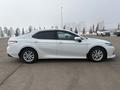 Toyota Camry 2020 года за 11 850 000 тг. в Астана – фото 7