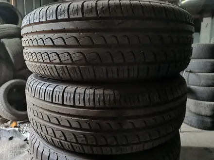 215/60R17 пары привозные из Японии за 40 000 тг. в Алматы