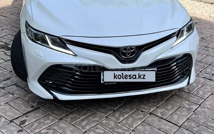 Toyota Camry 2018 годаүшін12 150 000 тг. в Алматы
