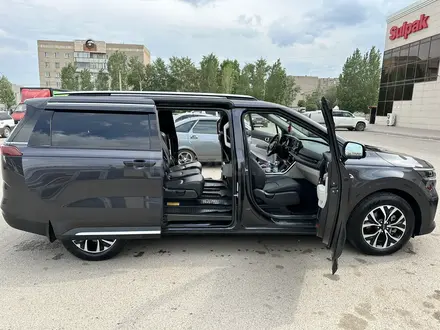 Kia Carnival 2023 года за 22 500 000 тг. в Кокшетау – фото 20