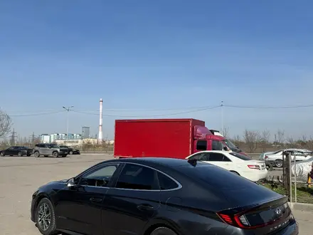 Hyundai Sonata 2019 года за 9 100 000 тг. в Алматы – фото 5