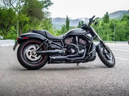 Harley-Davidson  V-Rod 2007 года за 7 000 000 тг. в Алматы