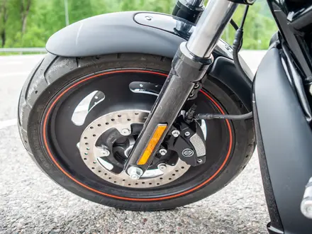 Harley-Davidson  V-Rod 2007 года за 7 000 000 тг. в Алматы – фото 11