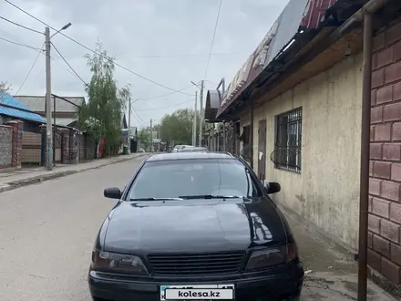 Nissan Maxima 1998 года за 2 000 000 тг. в Алматы