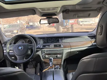 BMW 740 2009 года за 10 100 000 тг. в Астана – фото 23