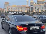 BMW 740 2009 года за 9 700 000 тг. в Астана – фото 2