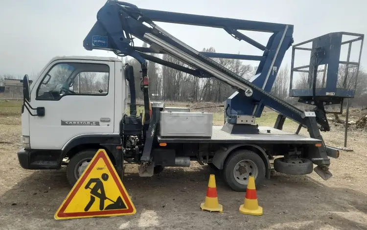 Nissan  DIESEL 2002 года за 13 500 000 тг. в Алматы