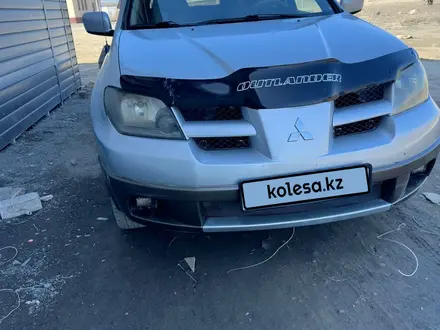 Mitsubishi Outlander 2003 года за 3 800 000 тг. в Астана – фото 9