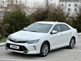 Toyota Camry 2017 годаүшін12 700 000 тг. в Шымкент – фото 3