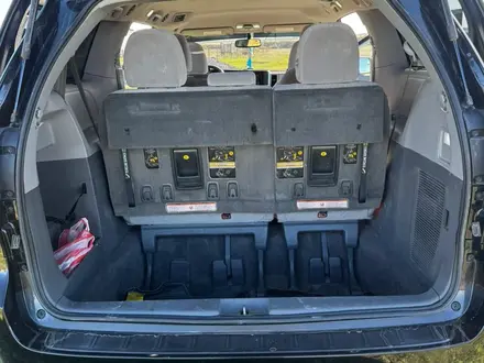 Toyota Sienna 2017 года за 8 800 000 тг. в Актобе – фото 10